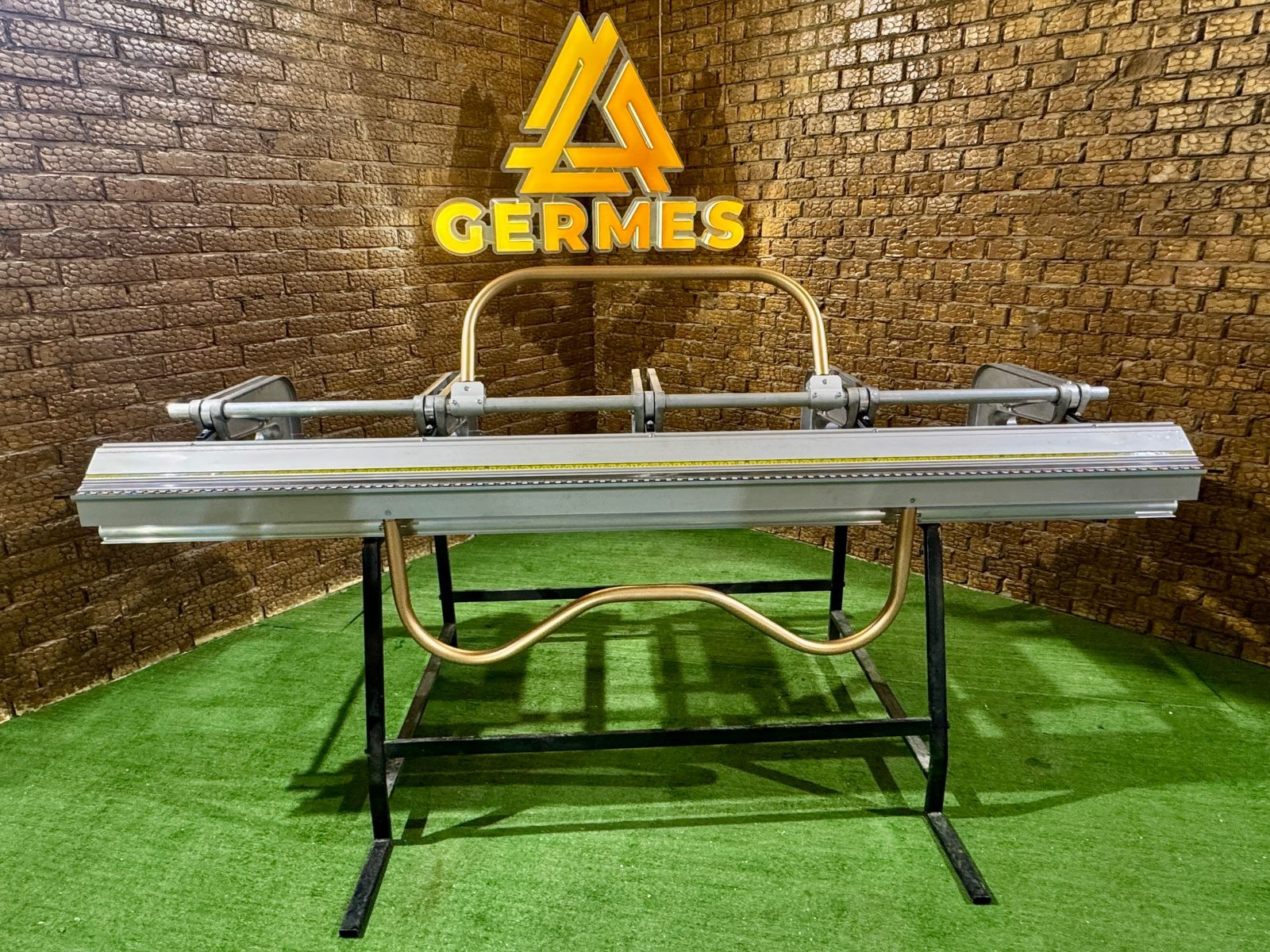 Листогиб Germes VM (IM855) 2,6 м